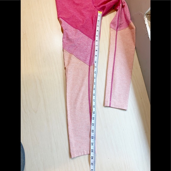 Outdoor Voices Paneled Colorblock Leggings - Picture 4 of 10